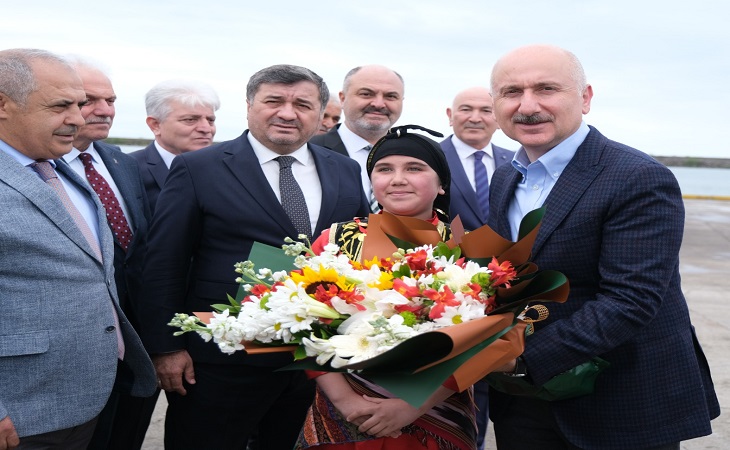 BAKAN KARAİSMAİLOĞLU GİRESUN’DA