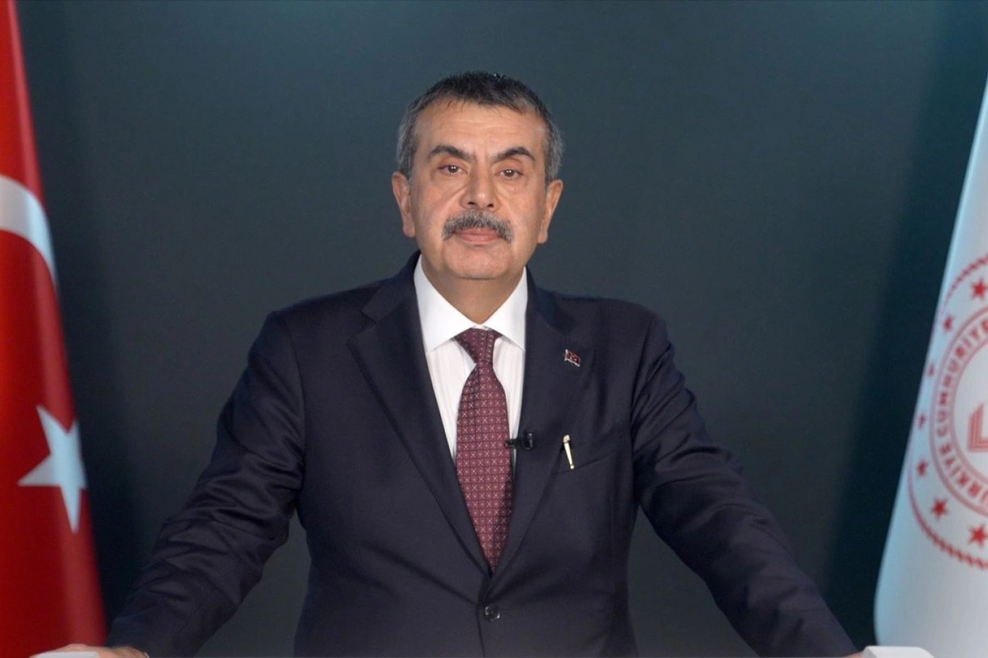 Bakan Tekin: “En Büyük Gücümüz Öğretmenlerimiz” Mesajı Verdi