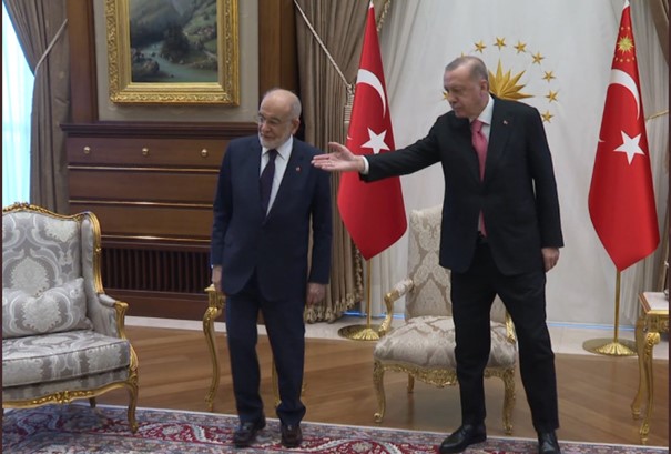 Dostane Güzel Bir Görüşme