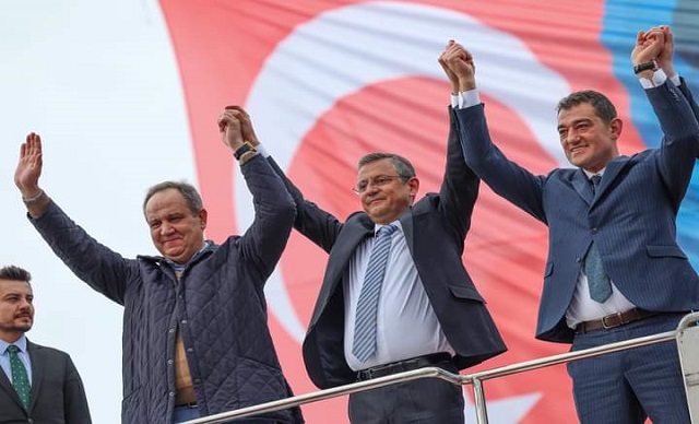 ÖZGÜR ÖZEL’DEN KÖSE’YE DESTEK