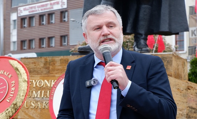 Şenyürek’ten 1 Mayıs mesajı ''Ya Adalet Ya Sefalet''