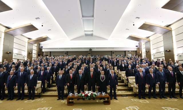 Yemin Törenine Katıldı